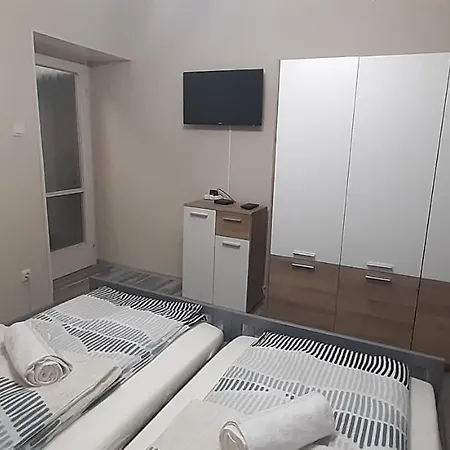 Apartmán Panel Hause *