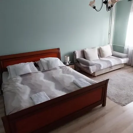 Panel Hause Appartement *